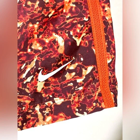 Boy's XL Nike Standard Fit Training Athletic Shorts Orange Fire Camo Design NWT - Picture 3 of 6